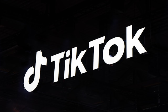 TikTok spouští AI platformu pro inzerenty po celém světě