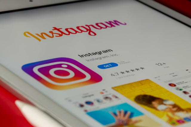 Instagram spouští aplikaci Edits, kopii konkurenčního CapCutu od TikToku